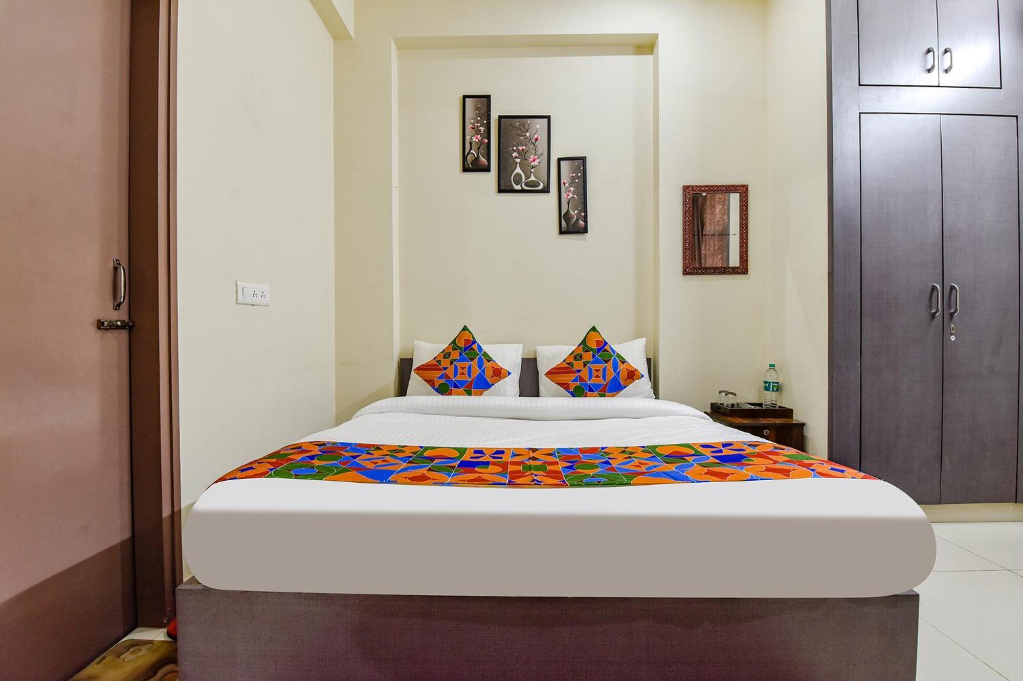 Fabhotel Moon Light Palace Jaipur Exterior foto